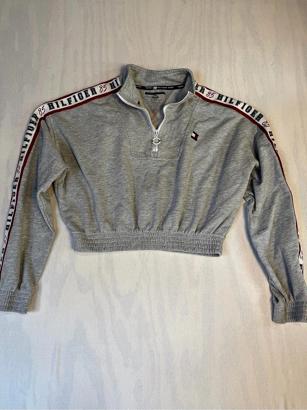 Tommy Hilfiger 1/4 Zip Cropped Pullover Sweater Gray w/ Logo Tape Sleeves Small